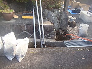 ポスト取付工事2